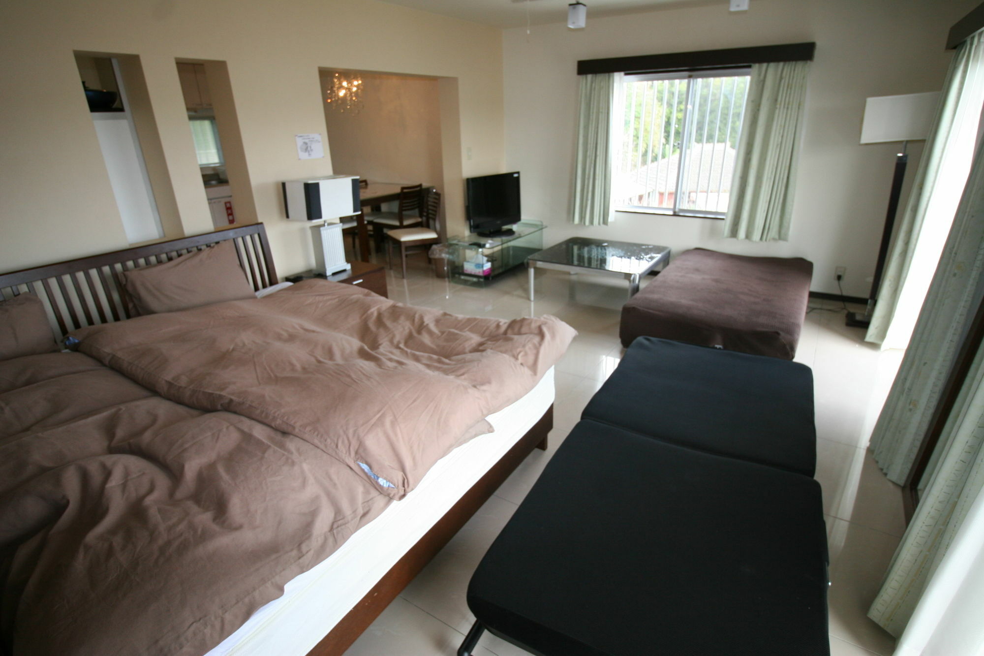 Condominium Ceaser Nakijin Eksteriør billede