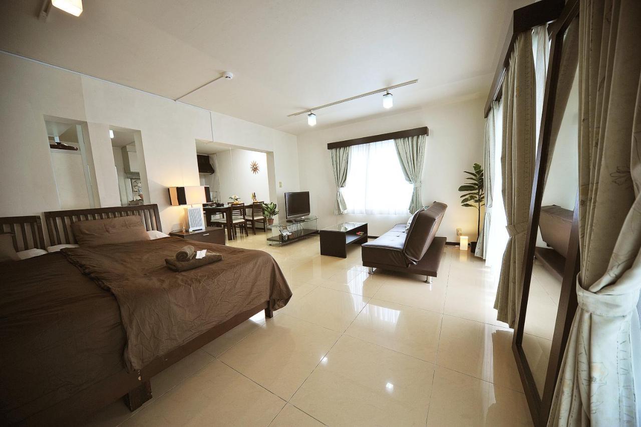 Condominium Ceaser Nakijin Eksteriør billede